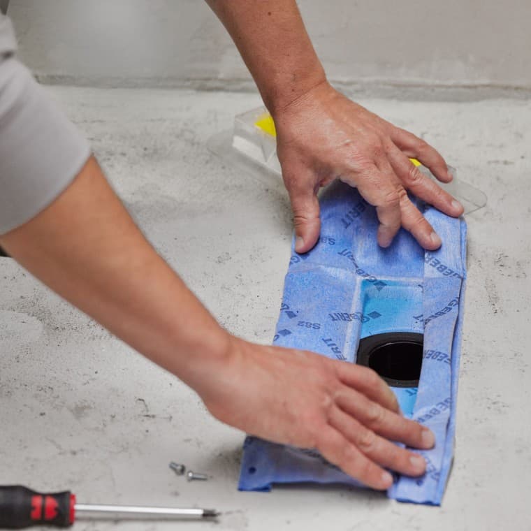 Tätning applicerad på fabriken Tätning applicerad på fabriken